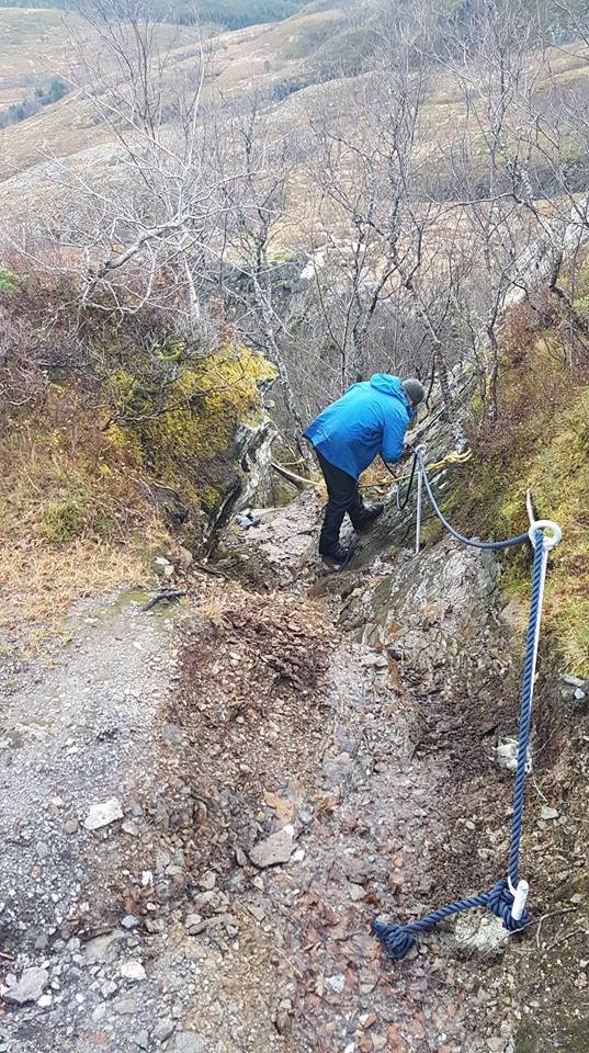 44613869_2181109281933322_33952585690361