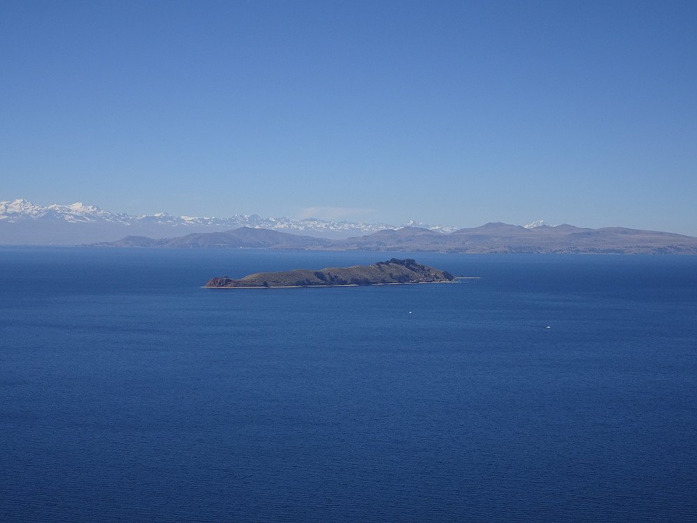 Måne-øya sett fra toppen
