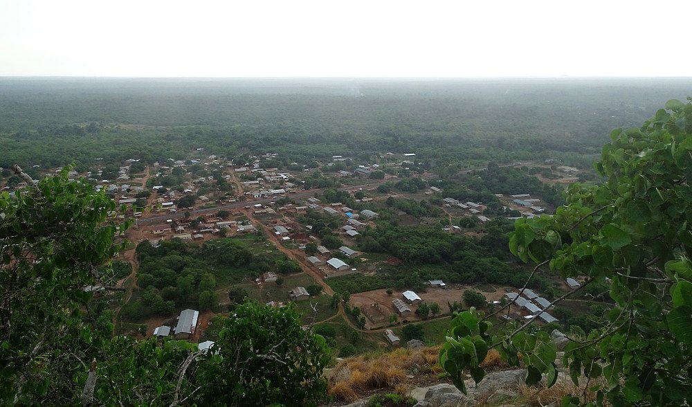 Utsikt i retning landsbyen Bante
