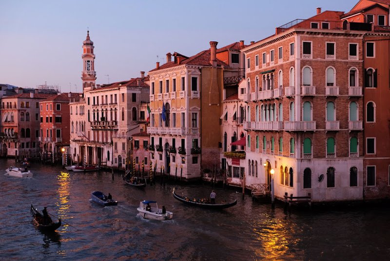 DerTraumpfad_Venezia_25_Sunset_light_Gra