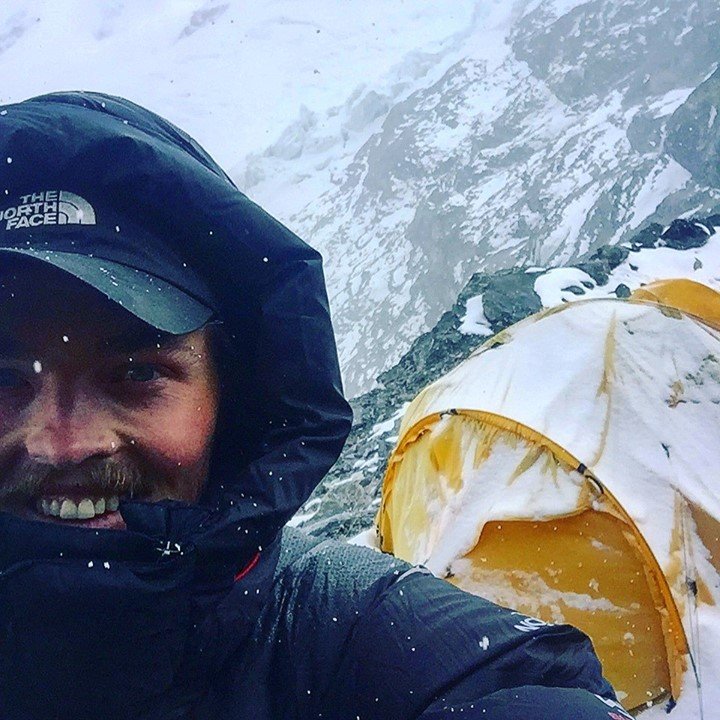 30712331_2042003445842323_26168102722155