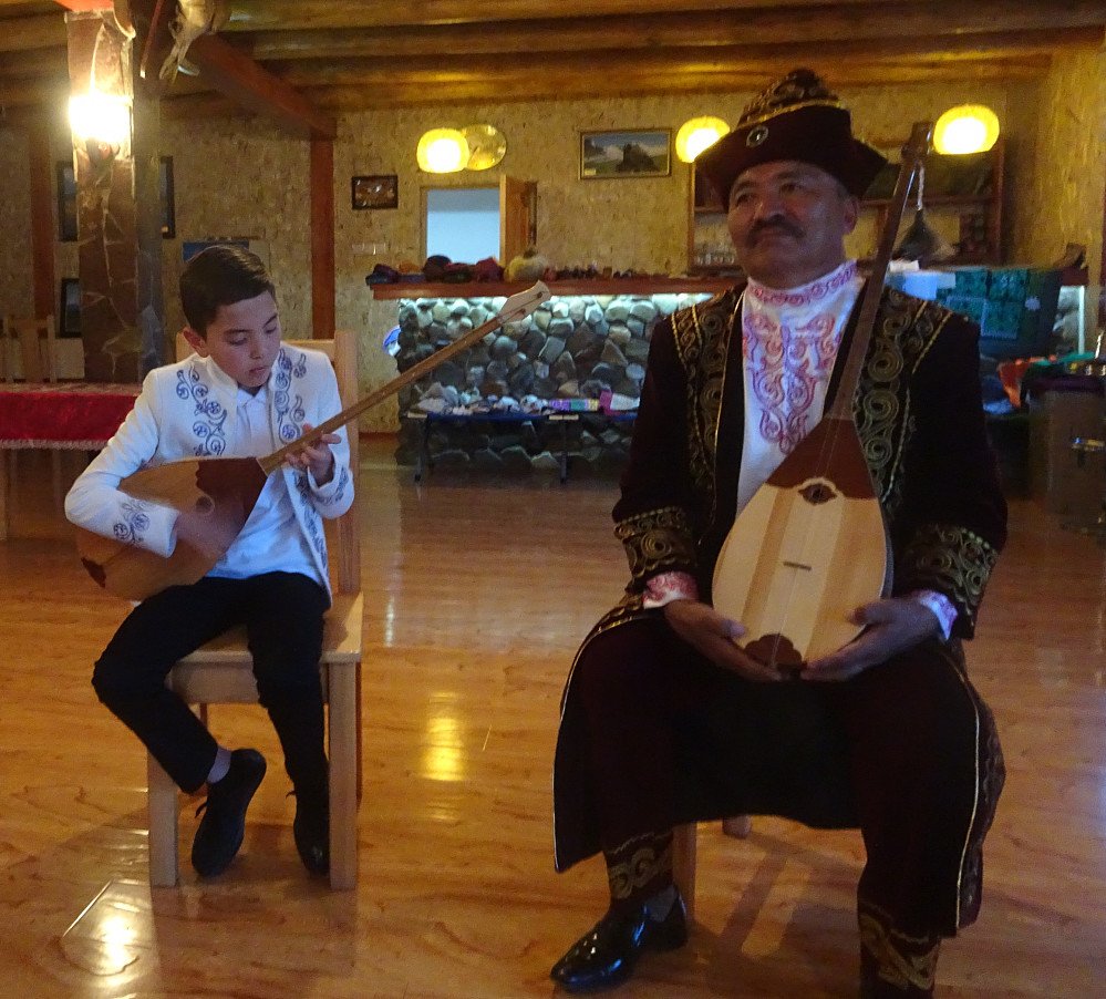 Flott musikk-innslag på avslutningsmiddagen