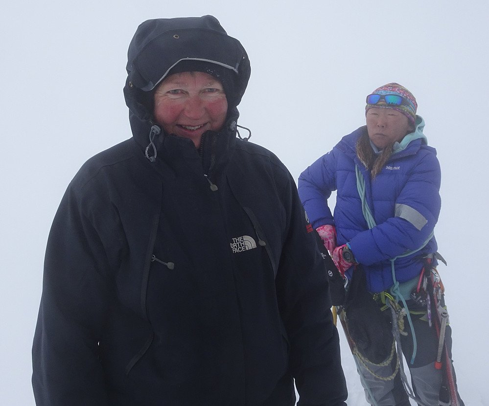 мисс халбага og Gangaamaa på toppen