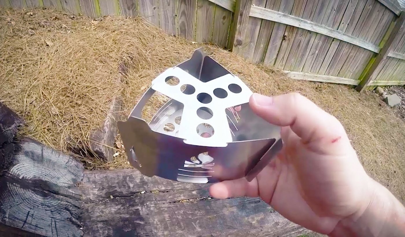 Bilderesultat for Bushcraft Essentials Bushbox Ultralight Outdoor Pocket Stove