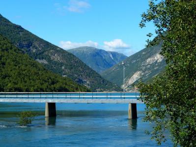 post-1294-0-68376400-1376556479_thumb.jp