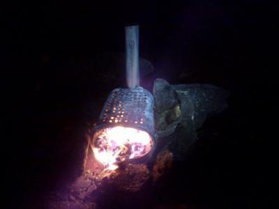 Bilde nr 4 - og ovnen lyser og varmer.jpg