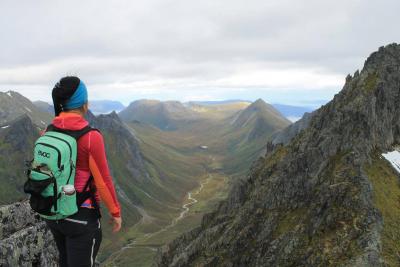 post-10858-0-66010700-1443378352_thumb.j