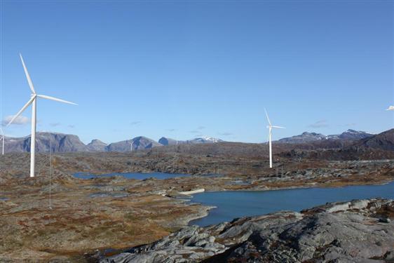 56c57df4326d8_srfjord_vindkraftverk_tysf