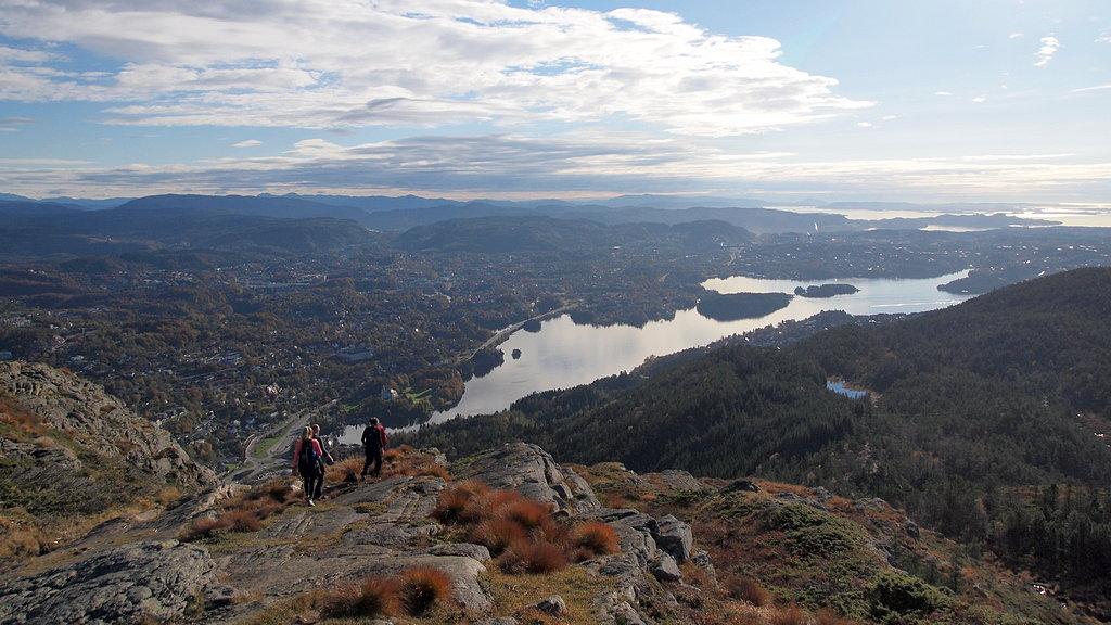 Ned fra Løvstakken (PA190858).JPG