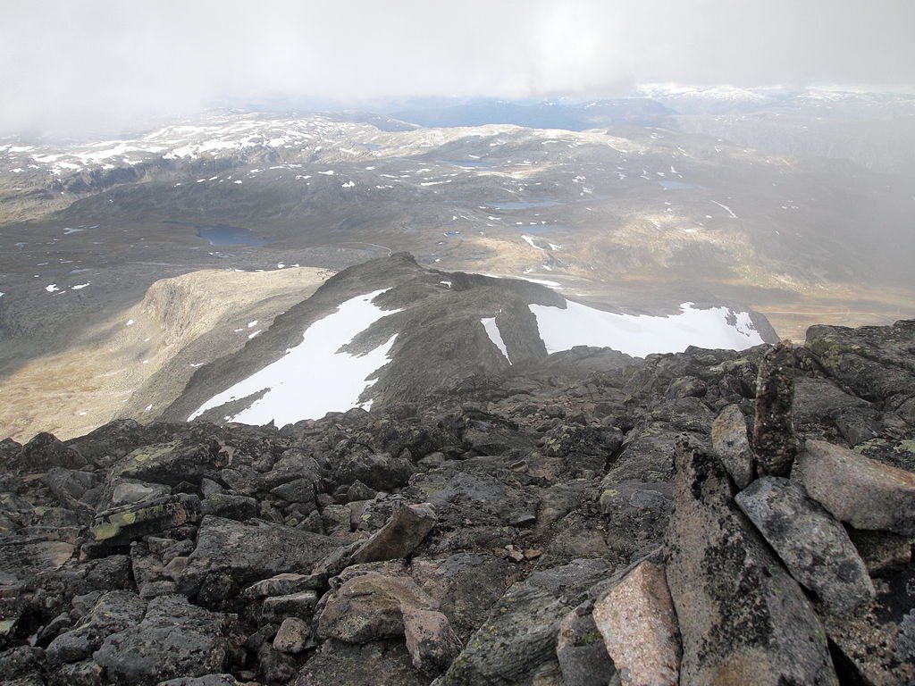 VestreAustanbotntindSteinurSteinur (P9031148).JPG