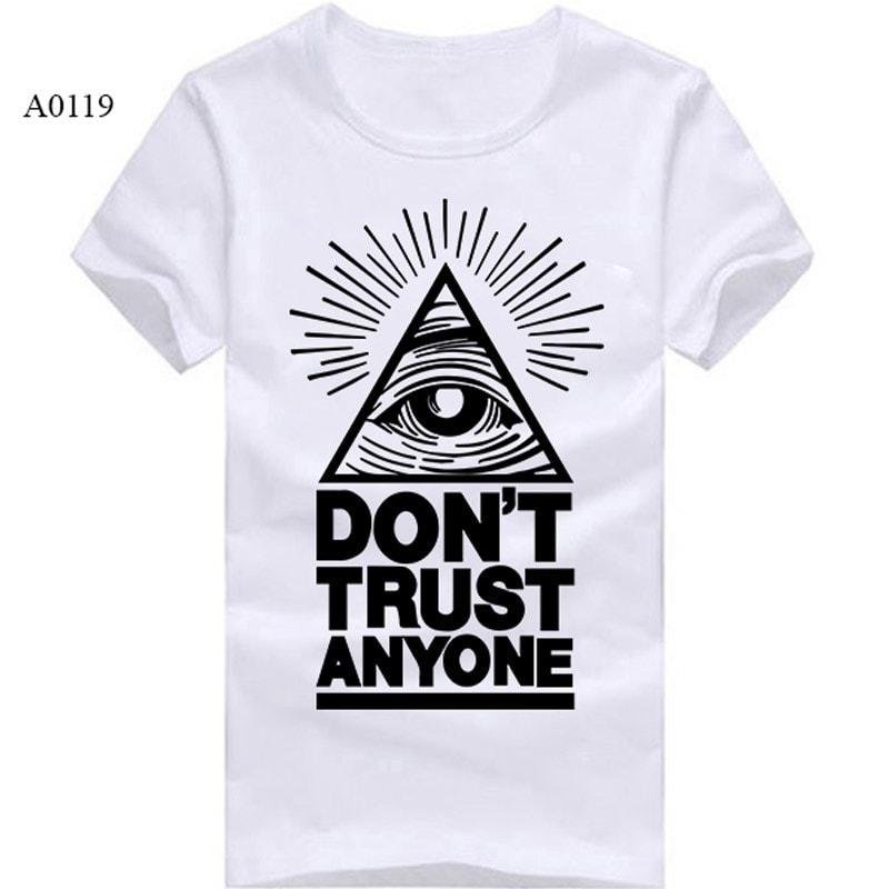 don-t-trust-anyone-tee-2.jpg.30eddd17d75e769ebd6128eec6a45d77.jpg
