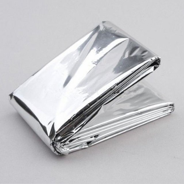 5aa0e1f635e98_rescue-blanket1(640x640).jpg.ff73d76ef689c4d01e8d0928e0f2e7e3.jpg
