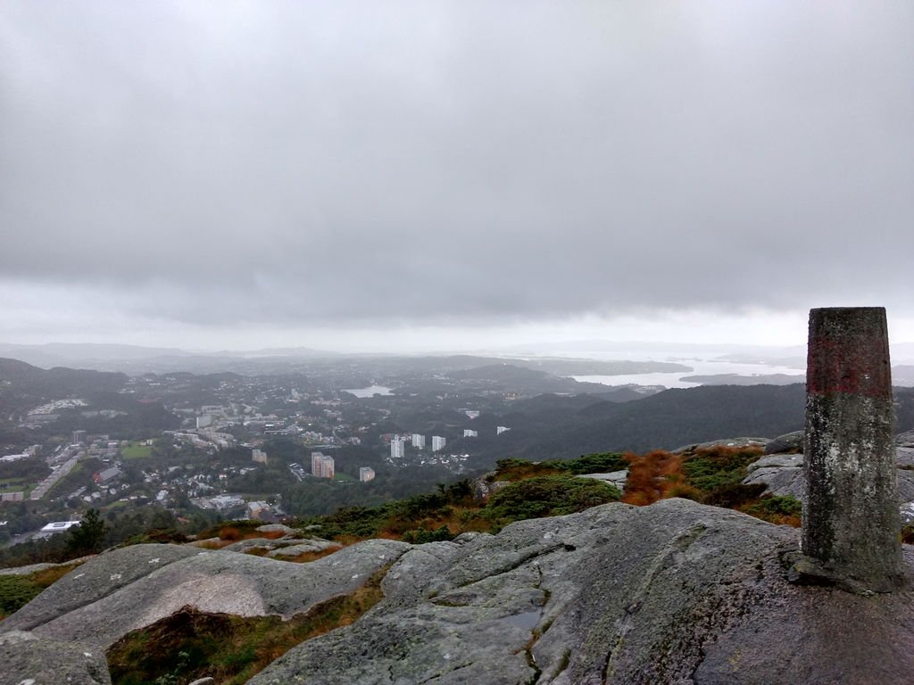 777627801_Fyllingsdalen(IMG_20180916_192402601_HDR).jpg.79a2bc5f730369af0a51ce3178625963.jpg