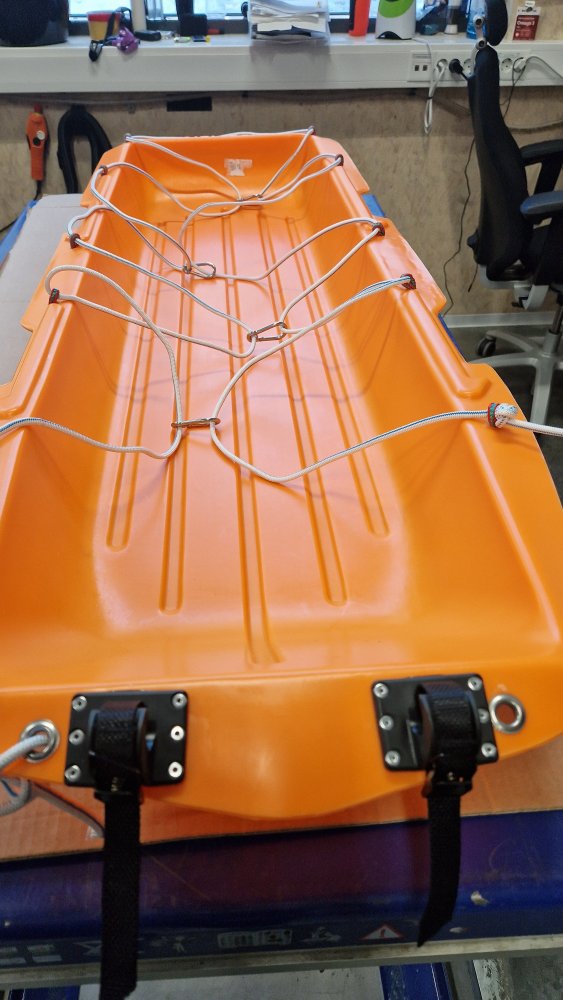 Dragfeste Paris brett.jpg