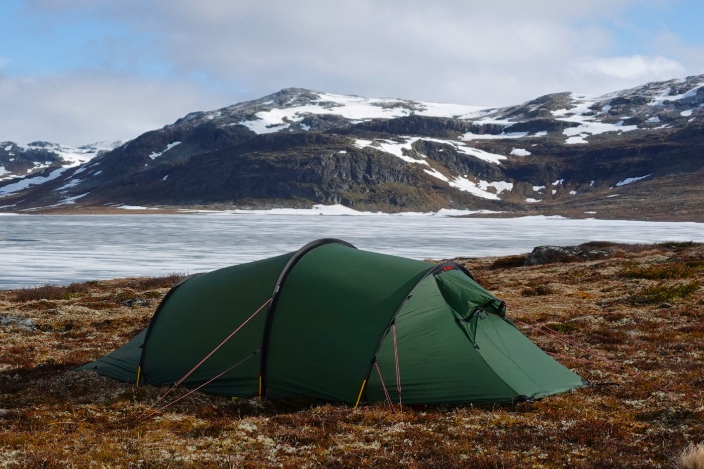Ivillmark anbefaler - hilleberg nallo 2 Gt - tidlig sommer i høyfjellet.JPG